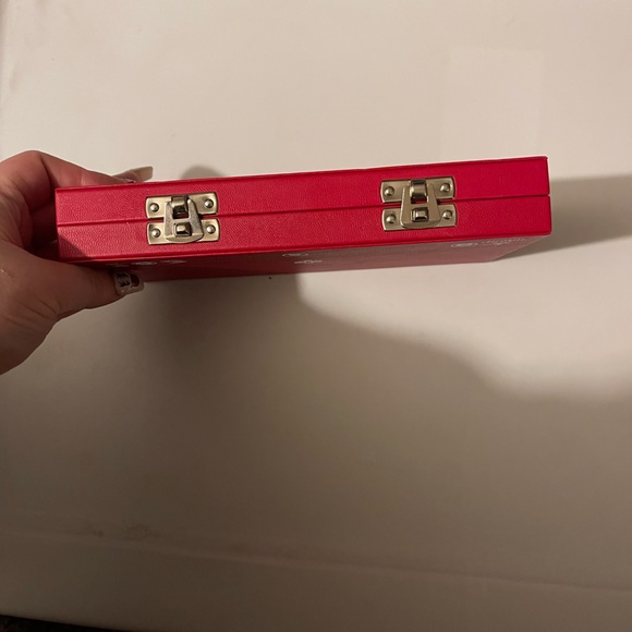 Jeffree Star Blood Sugar Palette - Picture 4 of 7